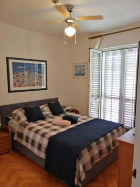 Insideout Apartment